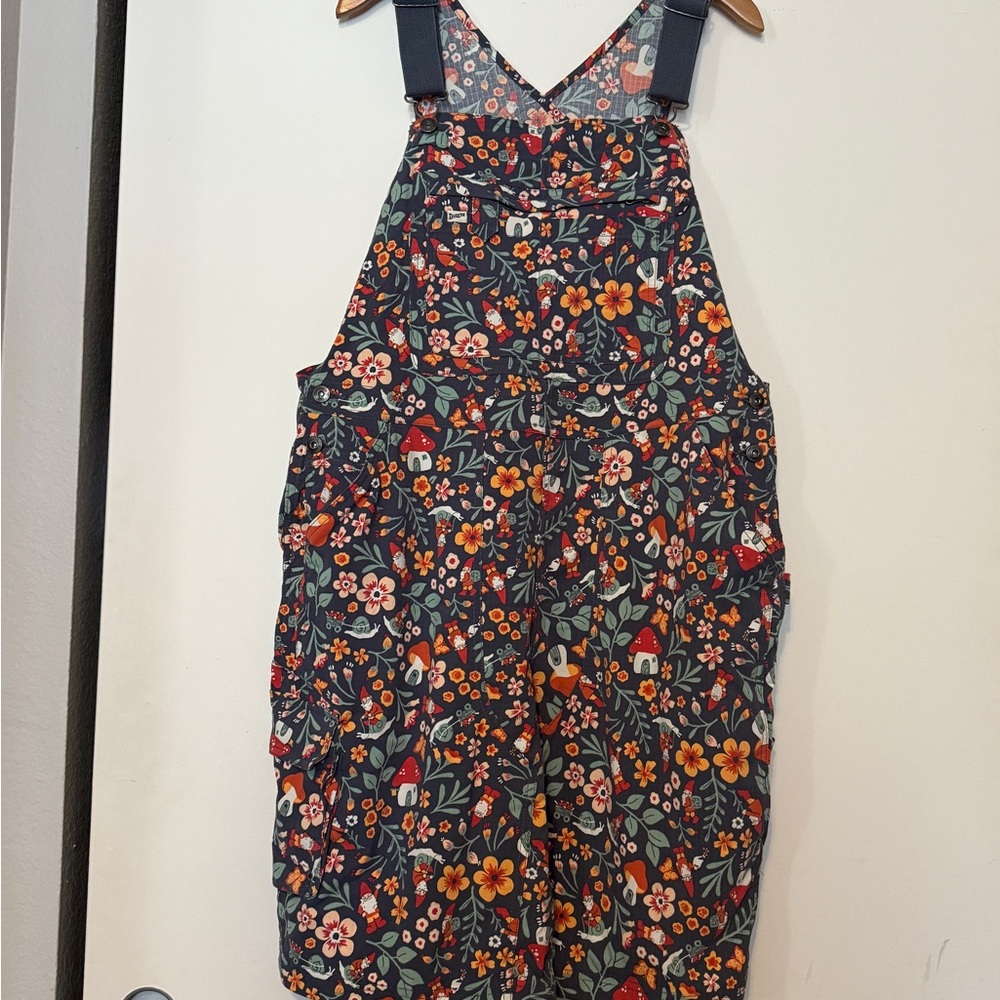 Duluth Trading Co Heirloom Gardening Short Overalls, size XL, grey blue gnome